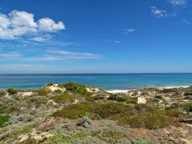 39 Compass Circle, Yanchep, WA 6035 Property Details