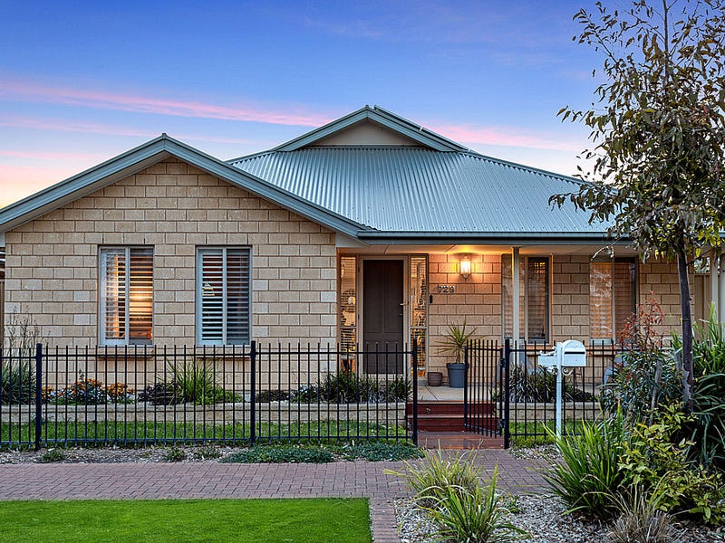 729 Grand Boulevard, Seaford Meadows, SA 5169 House for Sale