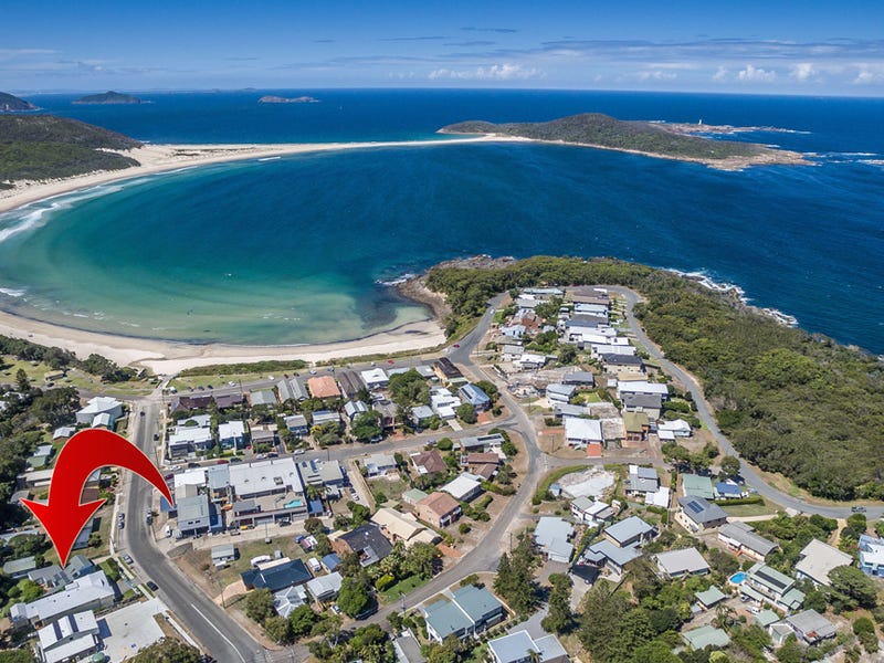 Houses for Sale in Fingal Bay, NSW 2315