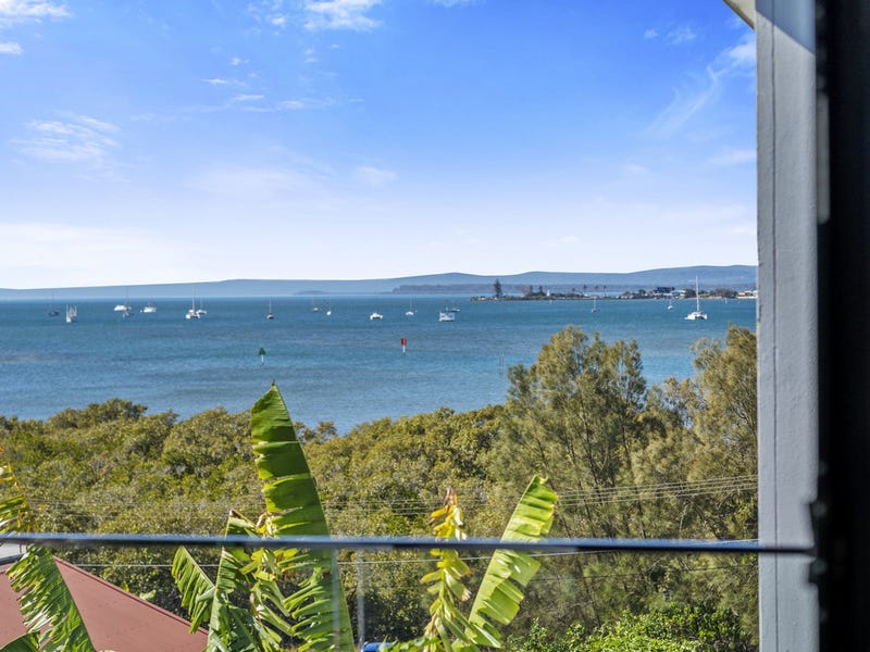 5 Dundas Street, Ormiston, Qld 4160 Property Details