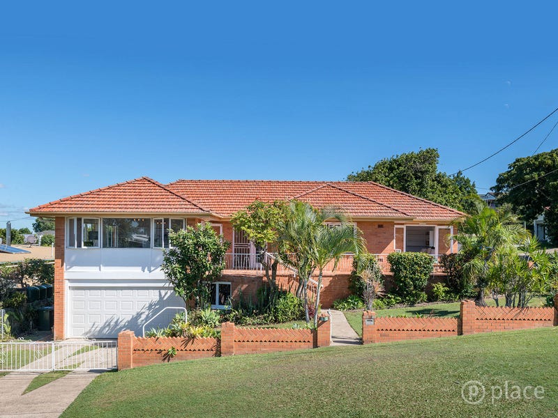 18 Walkers Drive, Balmoral, Qld 4171 Property Details