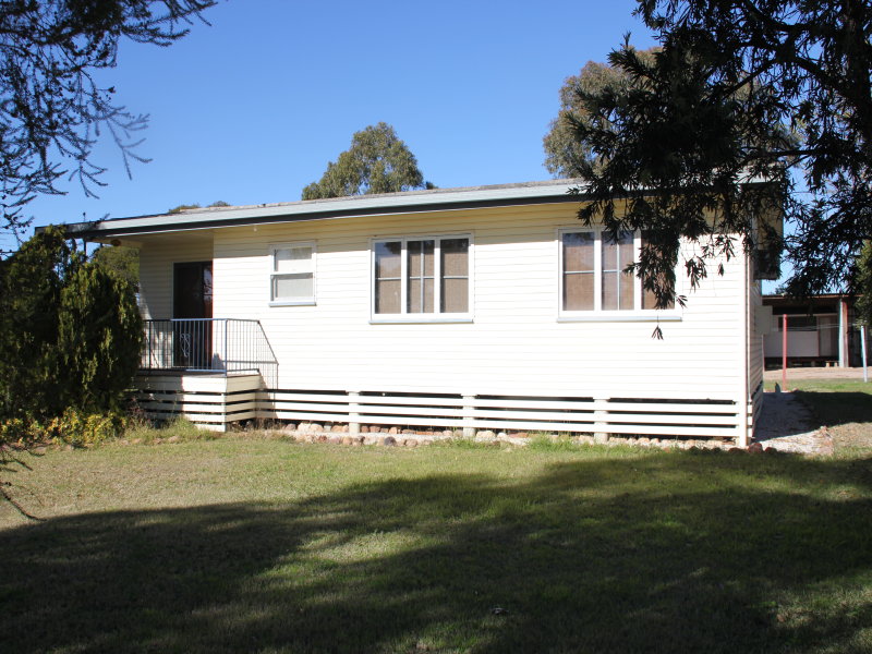 24 Saleyards Road, Millmerran, Qld 4357 Property Details