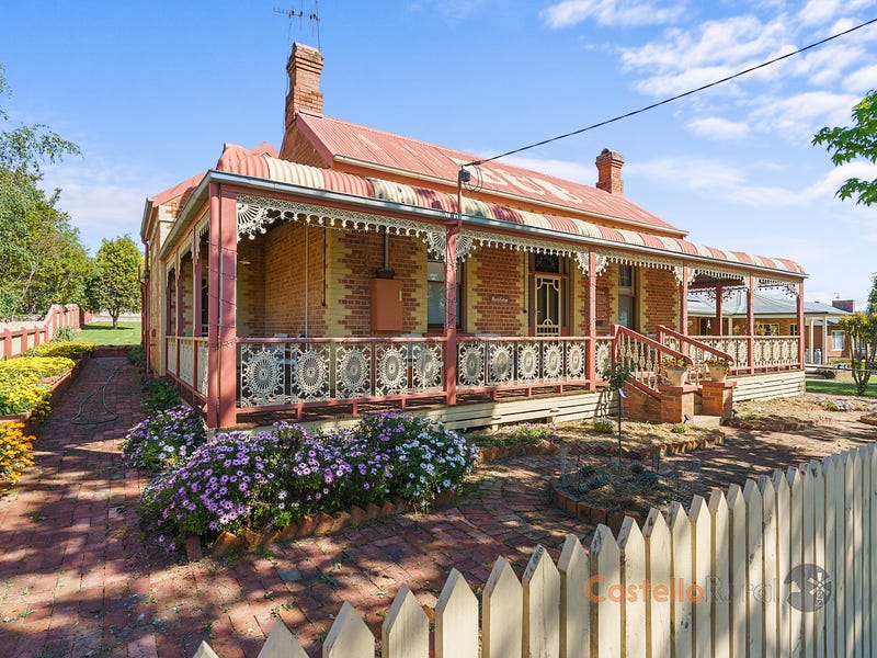 93 Hanson St, Corryong, Vic 3707 Property Details