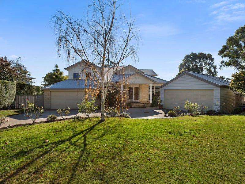 15 Rock Lodge Court, Frankston South, VIC 3199