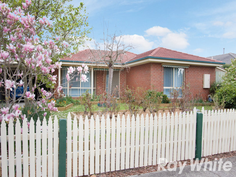45 Barrington Drive, Pakenham, Vic 3810 Property Details