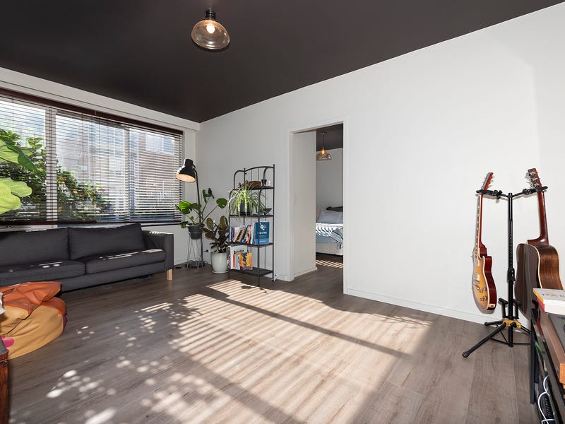 Sold Property Prices & Auction Results in Brunswick, VIC 3056 (+1