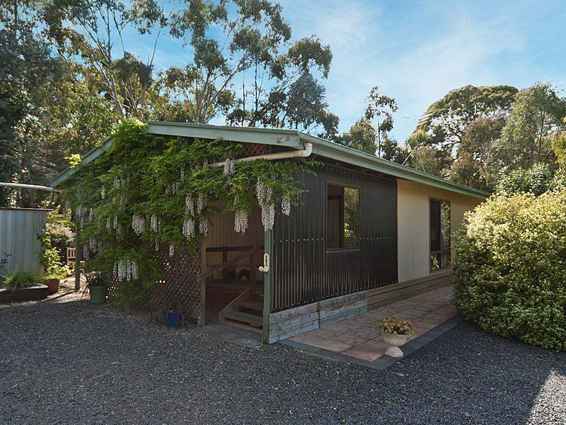 37 Lutterworth St, Macclesfield, SA 5153 Property Details