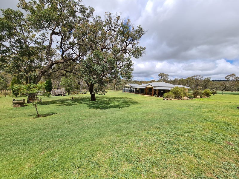 881 New England Highway, Upper Yarraman, QLD 4614