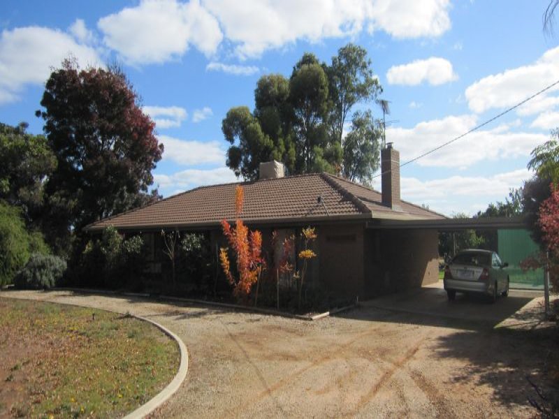 20 Happy Valley Road, Robinvale, Vic 3549 Property Details