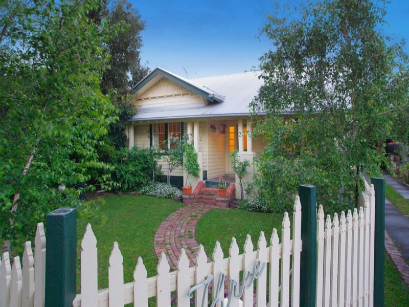 3 Evans Street, Belmont, Vic 3216 Property Details