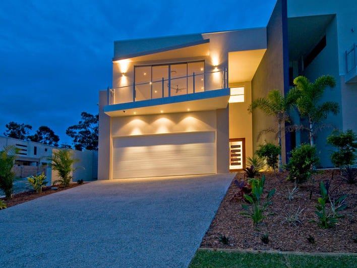 8006B Vista Drive, Benowa, Qld 4217 Property Details