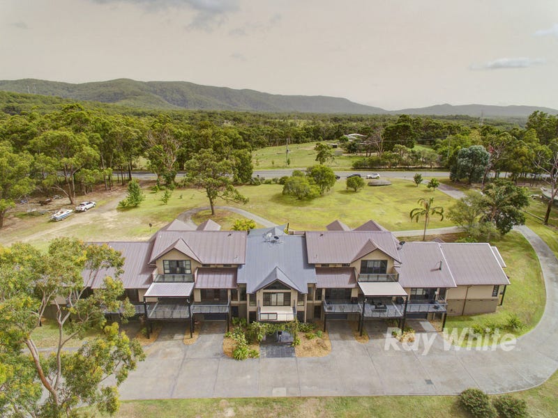 1096 Freemans Drive, Cooranbong, NSW 2265