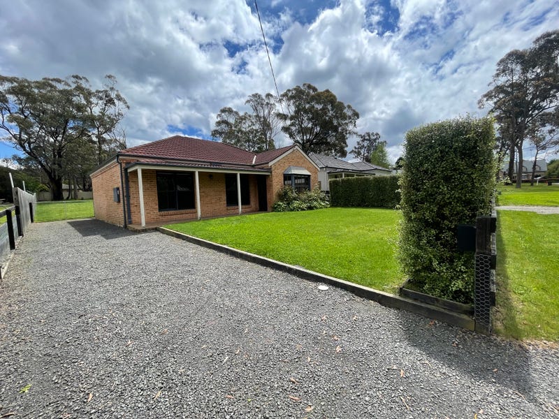 3 Crane Street, Balaclava, NSW 2575