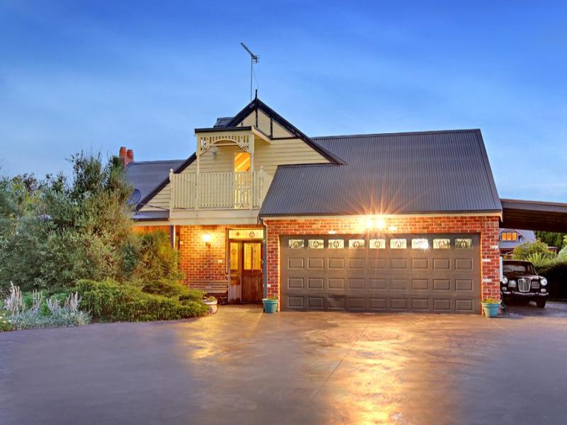 4 WILKIE DRIVE, Kilmore, Vic 3764 Property Details