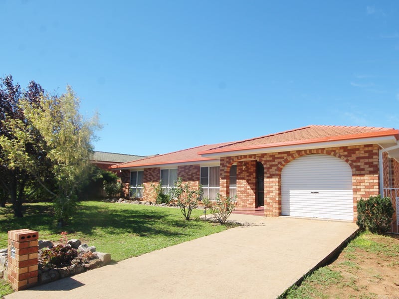 56 Back Creek Road, Young, NSW 2594