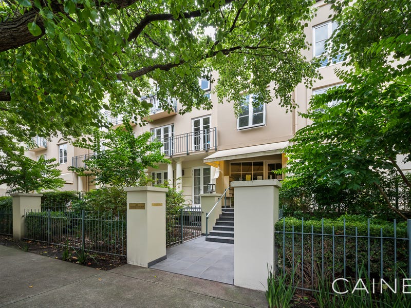 55/211 Wellington Parade S, East Melbourne, VIC 3002