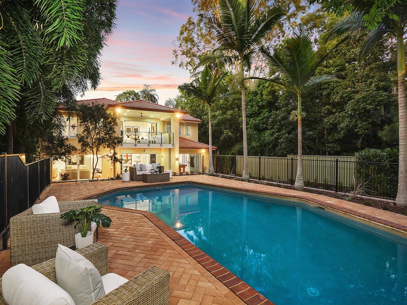 139 Lambert Road, Indooroopilly, QLD 4068