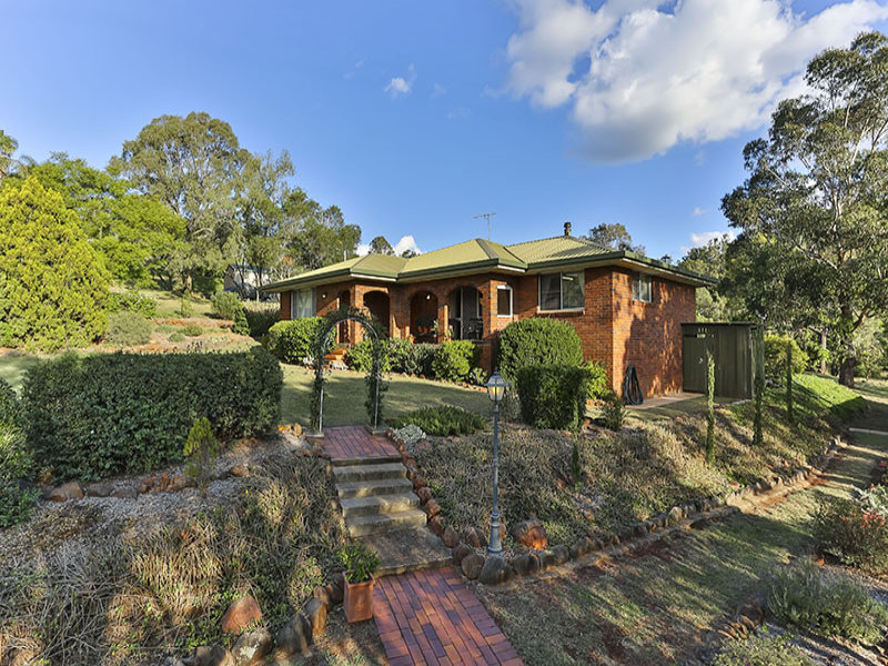 5 Skyline Drive, Glenvale, QLD 4350