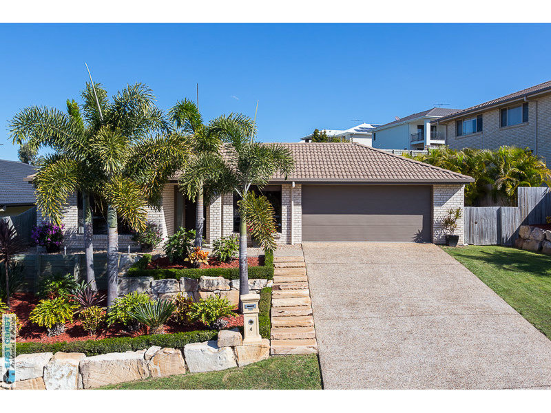 4 Place, Redland Bay, QLD 4165