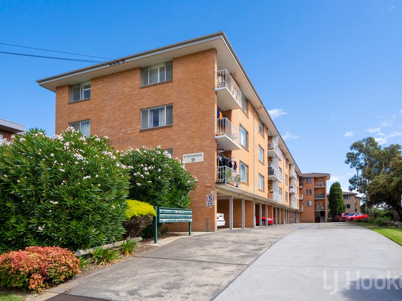 11/9 Crest Road, Crestwood, NSW 2620 Property Details