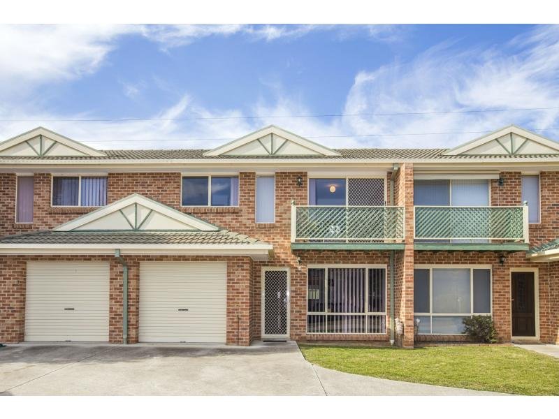 4/3 Yarrow Street, Queanbeyan East, NSW 2620