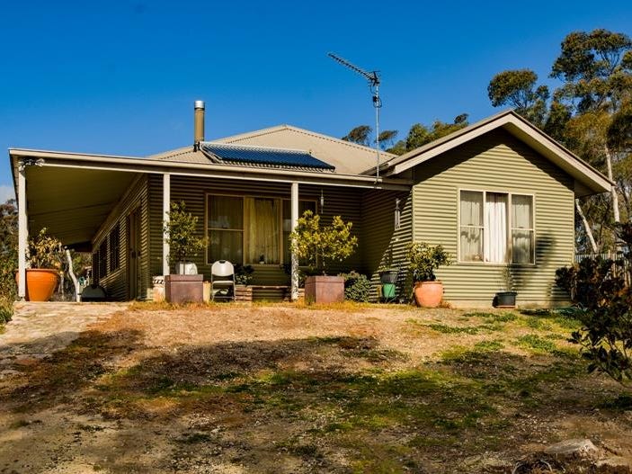 4 Railway Parade, Tallong, NSW 2579