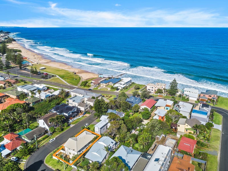 9 The Breakers Road, Thirroul, NSW 2515 - Property Details