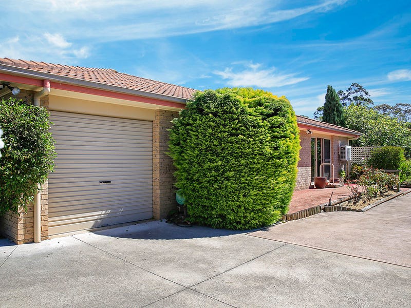 10 Oaklands Street, Mittagong, NSW 2575 Property Details