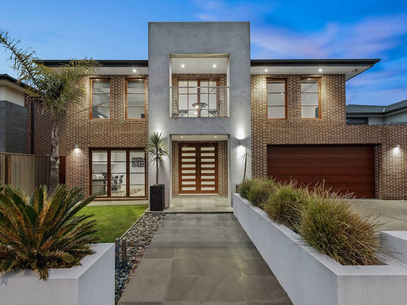 17 Beddington Street, Keysborough, Vic 3173 Property Details