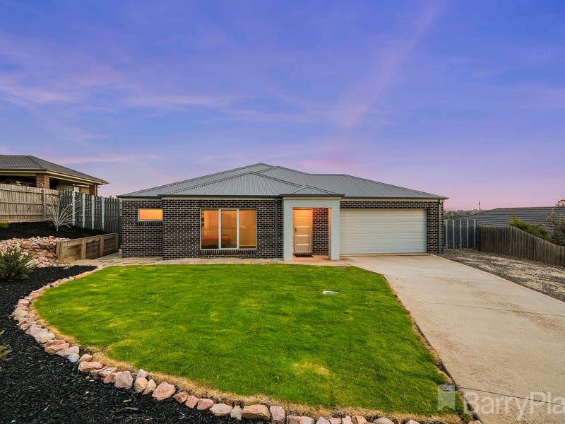 Houses for Sale in Hopetoun Rd, Drouin, VIC 3818