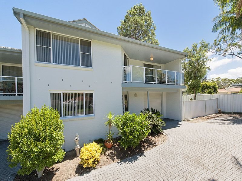 3 Kent Gardens, Soldiers Point, NSW 2317