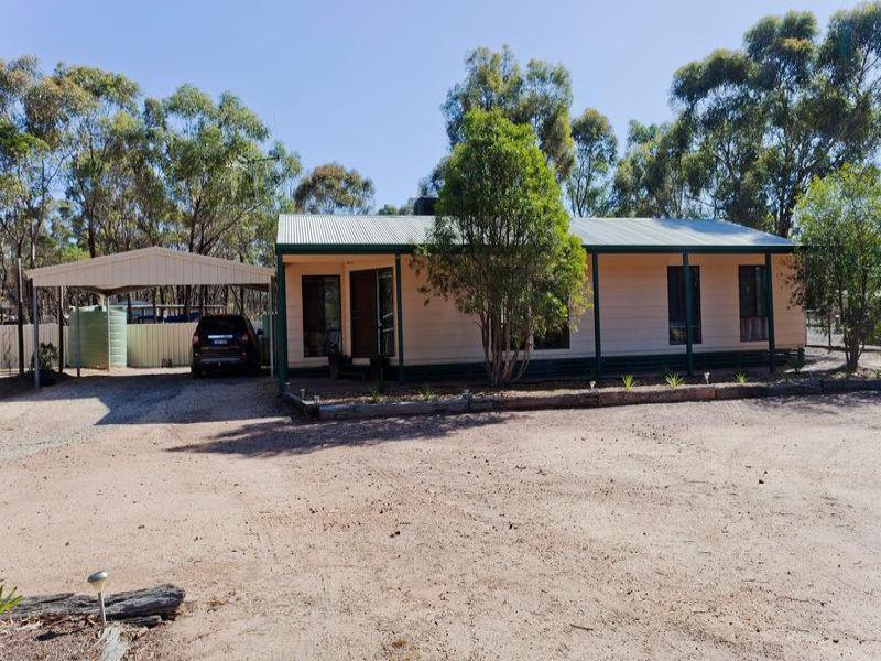 43 Hermitage Road, Maiden Gully, VIC 3551