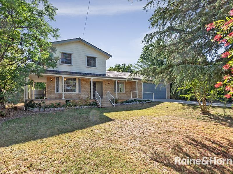 42 Upper Street, Tamworth, NSW 2340 Property Details