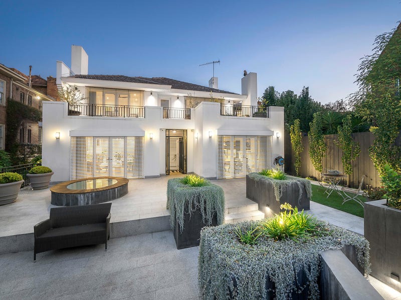 17 Alexandra Avenue, South Yarra, VIC 3141