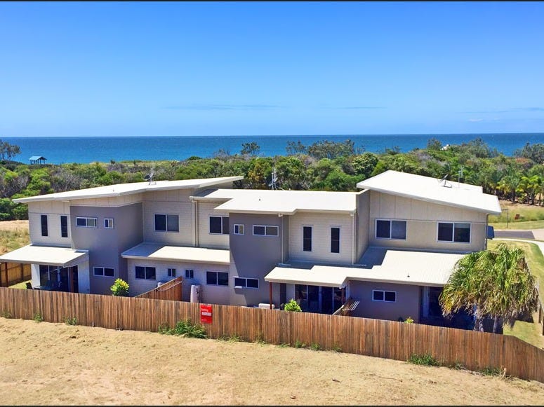 2 The Promenade, Agnes Water, Qld 4677 Townhouse for Sale