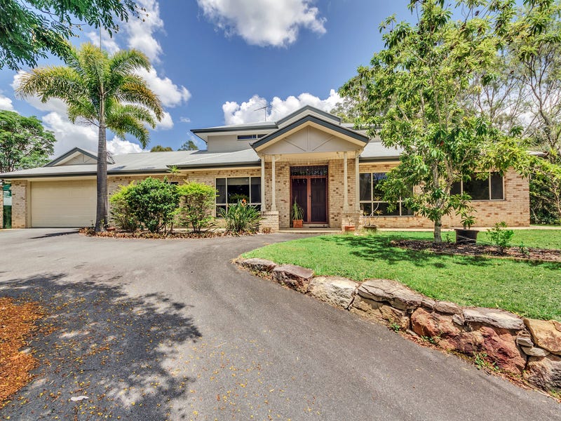 9 Amamoor Court, Cashmere, Qld 4500