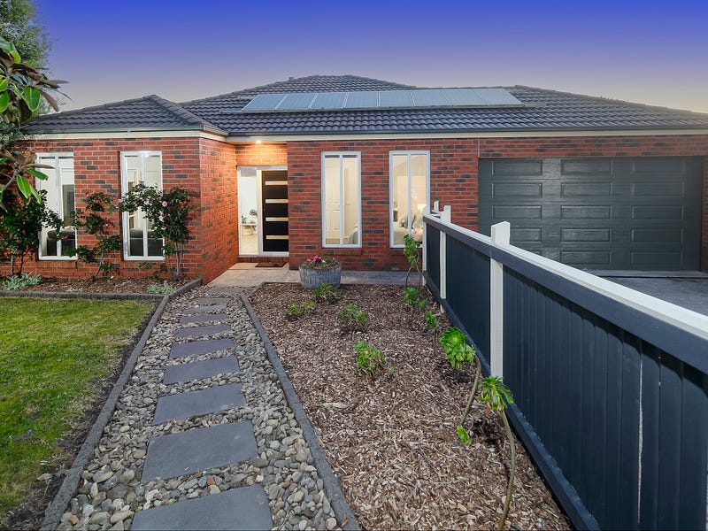 152 North Road, Langwarrin, Vic 3910 Property Details