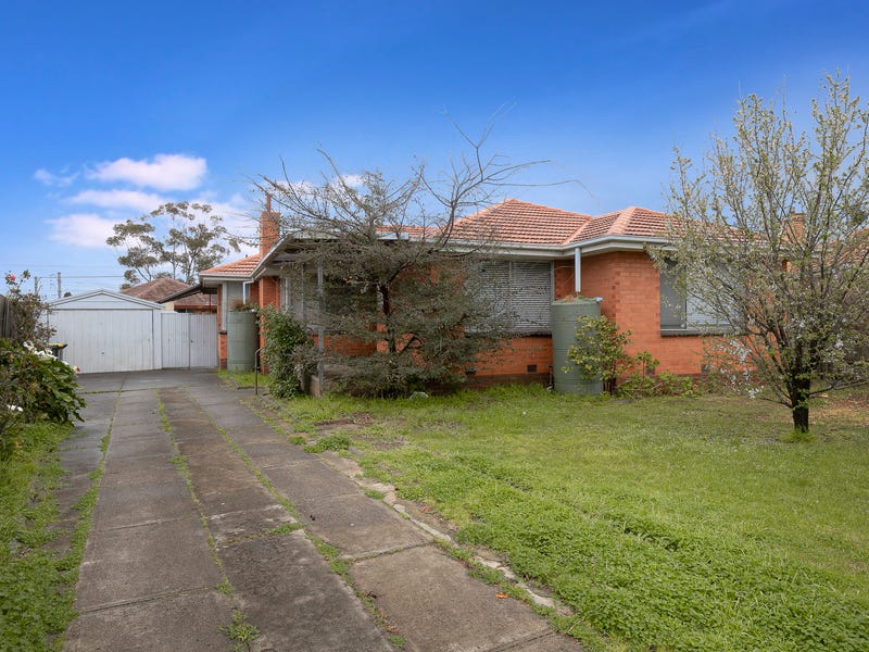 3 Chestnut Drive, St Albans, VIC 3021