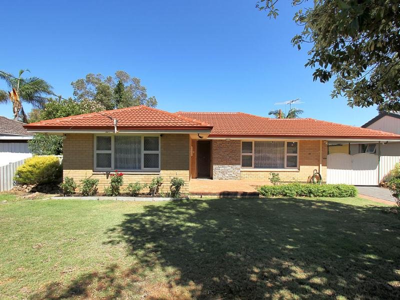15 Gerald Street, Spearwood, WA 6163 Property Details