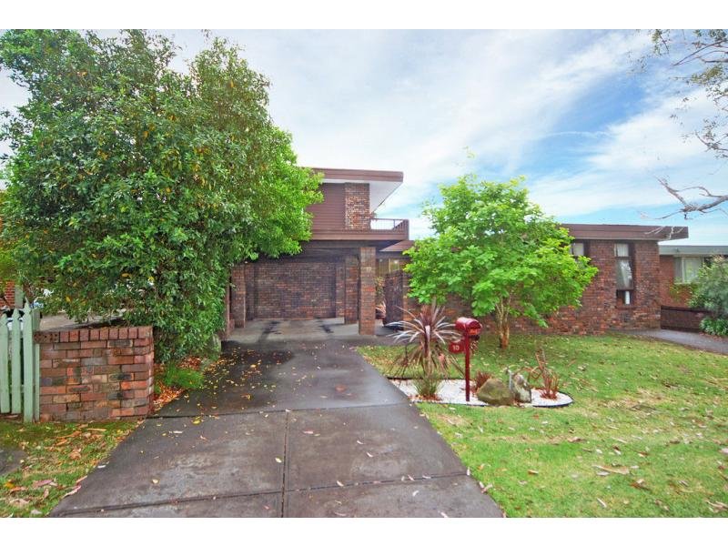 10 Bernadette Avenue, Nowra, NSW 2541 Property Details