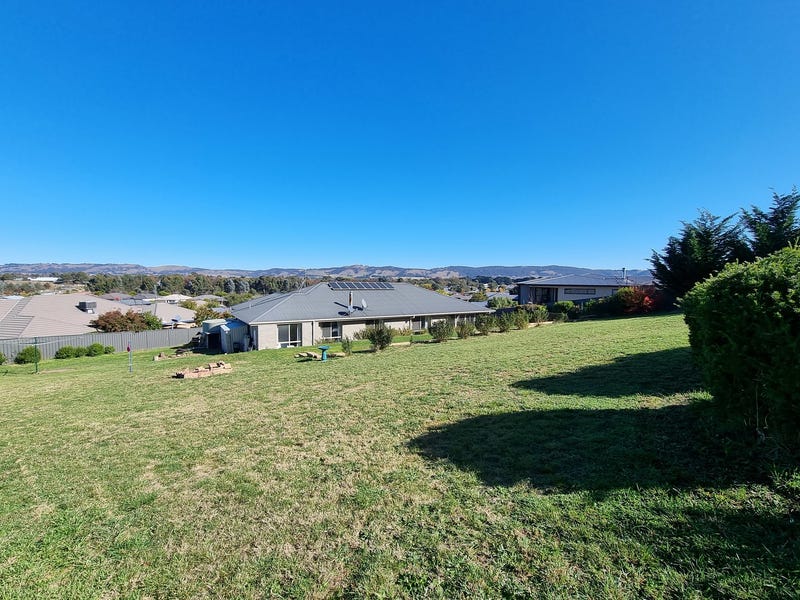 6 Oneill Place, Bungendore, NSW 2621 Property Details
