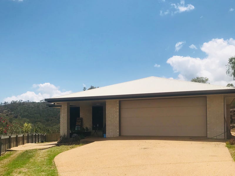 23 Skyline Drive Norman Gardens Qld 4701