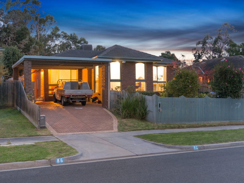 86 Lipton Drive, Frankston, Vic 3199 Property Details