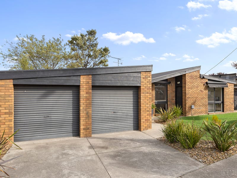 15 Hazelwood Crescent, Leopold, Vic 3224 - Property Details