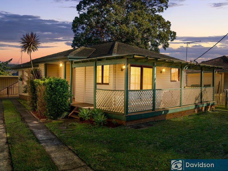 38 Gemas Street, Holsworthy, NSW 2173 Property Details