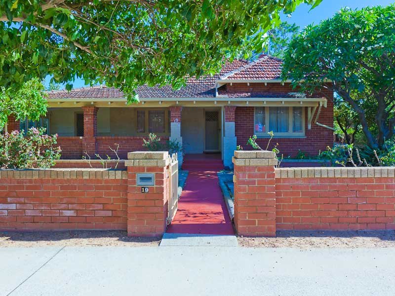 19 Forrest Road, Armadale, WA 6112 Property Details