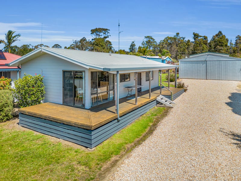 5 Lees Road, Mallacoota, Vic 3892 House for Sale