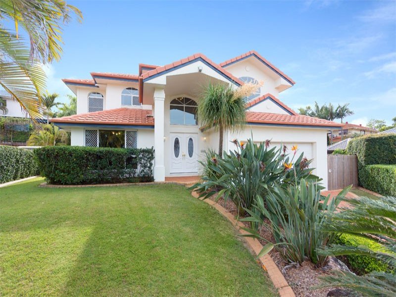 19 Place, Carindale, QLD 4152