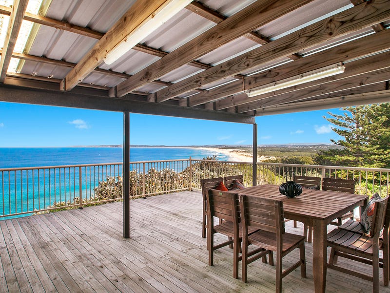 31 Ocean Street, Redhead, NSW 2290 Property Details