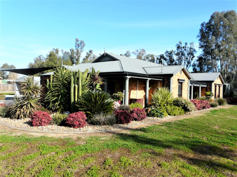 17 Marian Drive, Tocumwal, NSW 2714